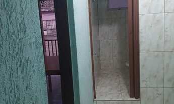 Imagem 2: Aluga casa zona leste proximo parque do Carmo com quarto, cozinha, banheiro, varanda