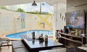 Imagem 4: CASA AMPLA E CONFORTÁVEL EM DOIS LOTES NA 704 SUL!