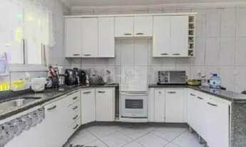 Imagem 2: Casa de 3 dormitórios com 3 suítes, vaga para 3 veículos em Campestre, Santo André Alugue