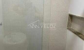 Imagem 4: Apartamento - / Residencial / Glória