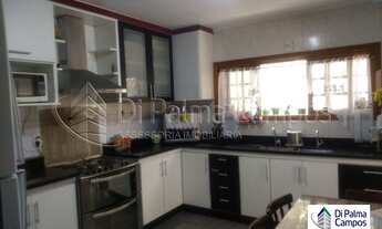 Imagem 4: Sobrado 4 dormitorio 2suites um jardim com uvaria [ com uvas