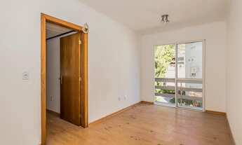 Imagem 2: Apartamento para venda tem 77 metros quadrados com 3 quartos em Passo da Areia - Porto Ale