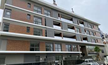 Imagem 6: Jurerê. Apto com 105m2 a poucos passos do mar. Prestes a entregar