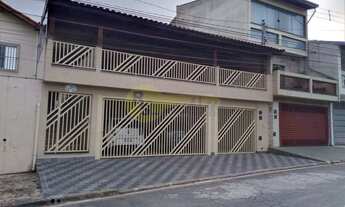 Imagem: Casa com 2 dormitórios, Jardim Guapituba