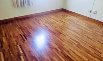 Imagem 3: Px metro Saúde, 5 minutos a pé, 3 dts, dte, vg lazer alto. Negociação direto