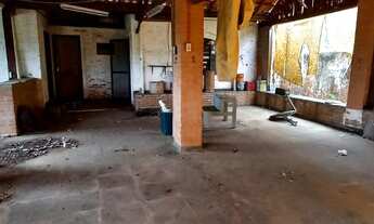 Imagem 7: Casa para venda tem 200 metros quadrados com 2 quartos em Centro - Porangaba - SP