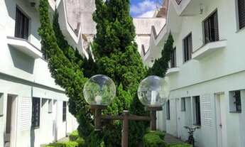 Imagem 2: Casa de condomínio sobrado para aluguel e venda possui 67 metros quadrados com 2 quartos