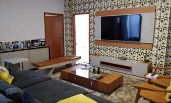 Imagem 6: Sobrado para venda possui 780 metros quadrados com 5 quartos em Jardim Guanabara - Goiânia