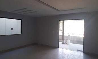 Imagem: Casa com 4 dormitórios à venda, 220 m²