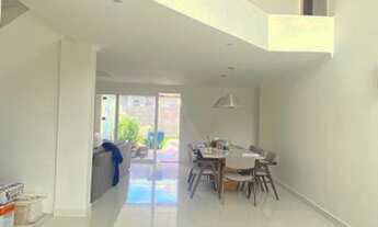 Imagem 2: Permuta - Excelente casa em condomínio - 4 dorms - Por R$ 1.700.000!!