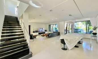 Imagem 6: Casa para venda tem 467 metros quadrados com 5 quartos em Busca Vida (Abrantes) - Busca Vi