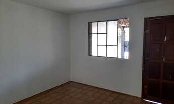 Imagem 7: Casa para venda, com 3 quartos um sendo suíte em ótima localização no Valparaíso 2