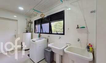 Imagem 8: Apartamento à venda em Vila Andrade com 170 m², 3 quartos, 3 suítes, 3 vagas