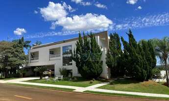 Imagem 2: BELÍSSIMA CASA COM 5 SUÍTES NO ALPHAVILLE IMBUIAS