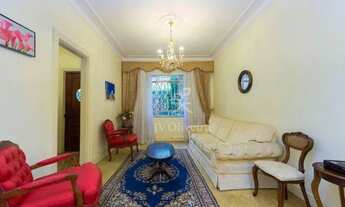 Imagem 3: Casa à Venda Próxima à Avenida Paulista: Versatilidade e Conforto em uma Localização Privi