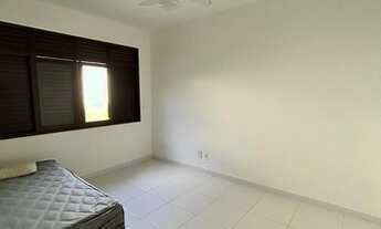 Imagem 6: Casa de condomínio para venda com 280 metros quadrados com 4 quartos