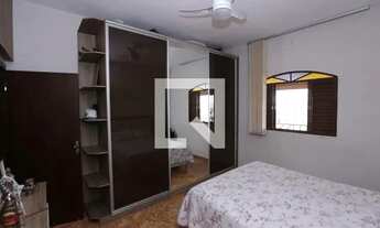 Imagem 7: Casa para Aluguel - Milionários, 4 Quartos, 200 m2