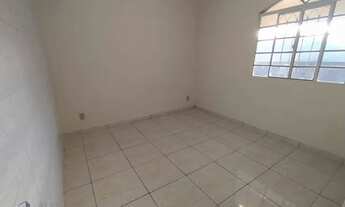 Imagem 2: Casa com 1 dormitório para alugar, 50 m² por R$ 625,00/mês - Bela Vista - Nova Friburgo/RJ