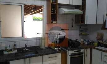 Imagem 5: CASA - 170M² - 4 SUÍTES - GRANJA VIANA - COND. RECANTO DAS FLORES