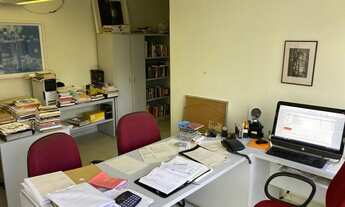 Imagem 4: Casa de vila sobrado para venda possui 340 metros quadrados com 3 quartos