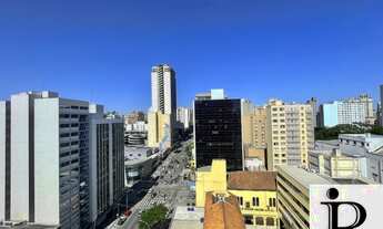 Imagem 5: Excelente oportunidade de investir em sala comercial no centro de Curitiba. Andar alto, co