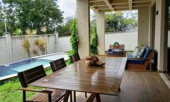 Imagem 3: Casa no condomínio Alphaville B. Estados com 330 M2, semimobiliada com 5 quartos s/ 04 su