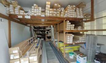 Imagem 5: Prédio comercial e residencial no bairro Forquilhinhas em São José com 3 andares próximo a