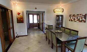 Imagem 7: Casa de esquina com 04 suites, mobiliada, aconchegante e requintada em condomínio bem loca