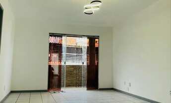 Imagem 4: Casa 2/4 suite / primeiro andar