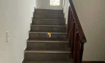 Imagem 7: Sobrado a venda Zona 02 a duas quadras da catedral, ao lado da Av Cerro Azul