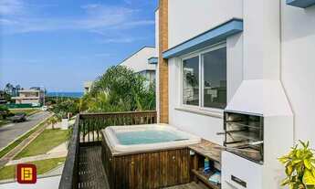 Imagem 2: Casa à venda com 363 m² de área privativa no Morro das Pedras em Florianópolis SC