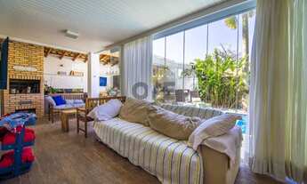 Imagem 7: Casa com 3 dormitórios, sendo 3 suítes para venda na região Granja Viana - Cotia - SP