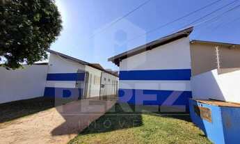 Imagem: Conjunto de quitinetes próximo a UCDB