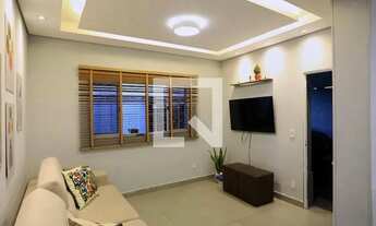 Imagem 3: Casa à Venda - Sagrada Família, 2 Quartos, 200 m2