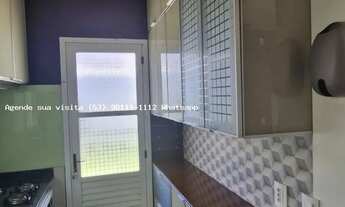 Imagem 5: Casa em Condomínio para Locação em Pelotas, Três Vendas, 2 dormitórios, 1 banheiro, 2 vaga