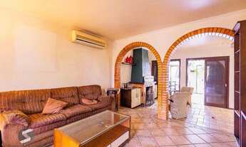 Imagem 2: Casa em Cristal Casa com 3 dormitórios