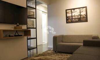 Imagem 5: Apartamento de 2 Dormitórios Reformado e Mobiliado - Próximo ao HPS