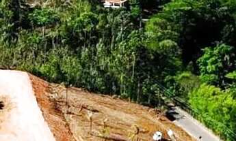 Imagem: Terrenos de 1570 m² a 2665 m², Próximos