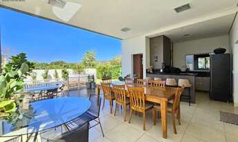 Imagem 3: Casa com 4 dormitórios à venda, 320 m² por R$ 3.000.000 - Condomínio Belvedere I - Cuiabá