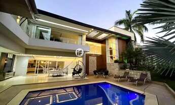 Imagem: Sobrado para venda possui 424 metros quadrados