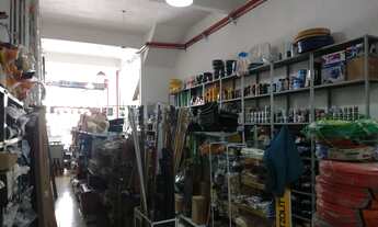 Imagem: Material de Construção na Zona Leste