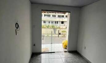 Imagem 2: Casa de dois andares no bairro Taquaril-Betim, dois quartos, um banheiro e uma vaga de gar