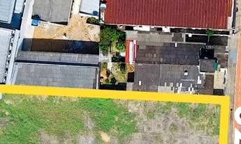 Imagem 2: Espetacular área de 2500 m2. Esquina. Próximo ao Centro Cívico