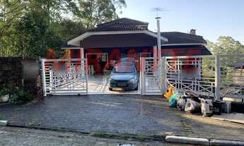 Imagem: Linda casa em Serra Da Cantareira