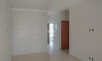 Imagem 6: Linda casa com três quartos, sendo um com suíte: acabamento diferenciado