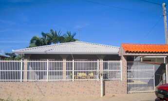 Imagem: Excelente Casa com Piscina CA309