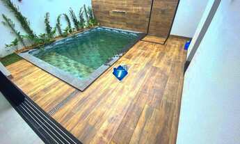 Imagem: Linda Casa Térrea em Cond. Na Zona Sul