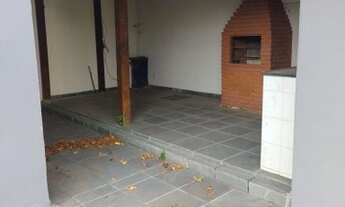 Imagem 4: Casa para aluguel e venda tem 480 metros quadrados com 6 quartos em Centro - Macaé - RJ