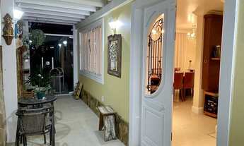 Imagem 6: Casa com 5 quartos (3 suítes) e terreno - B. Mosela - Petrópolis - RJ