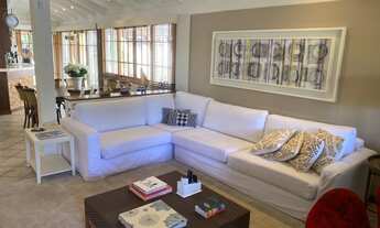 Imagem 4: Casa para aluguel possui 250 metros quadrados com 3 quartos.